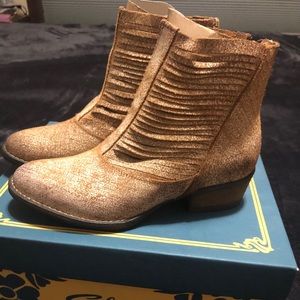 Size 7 Sbicca vintage collection Jeronimo boots